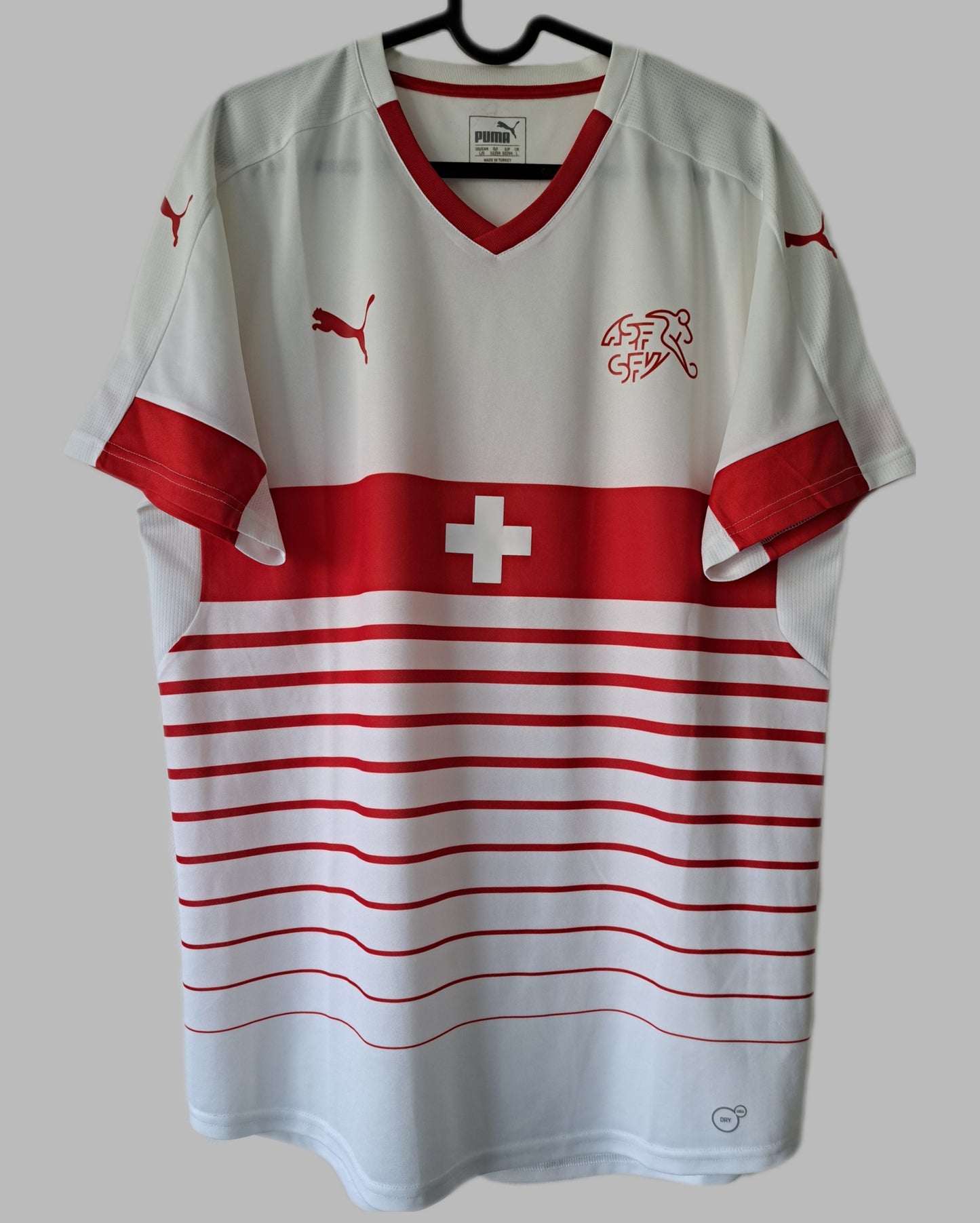 Switzerland 2016 Away Shirt