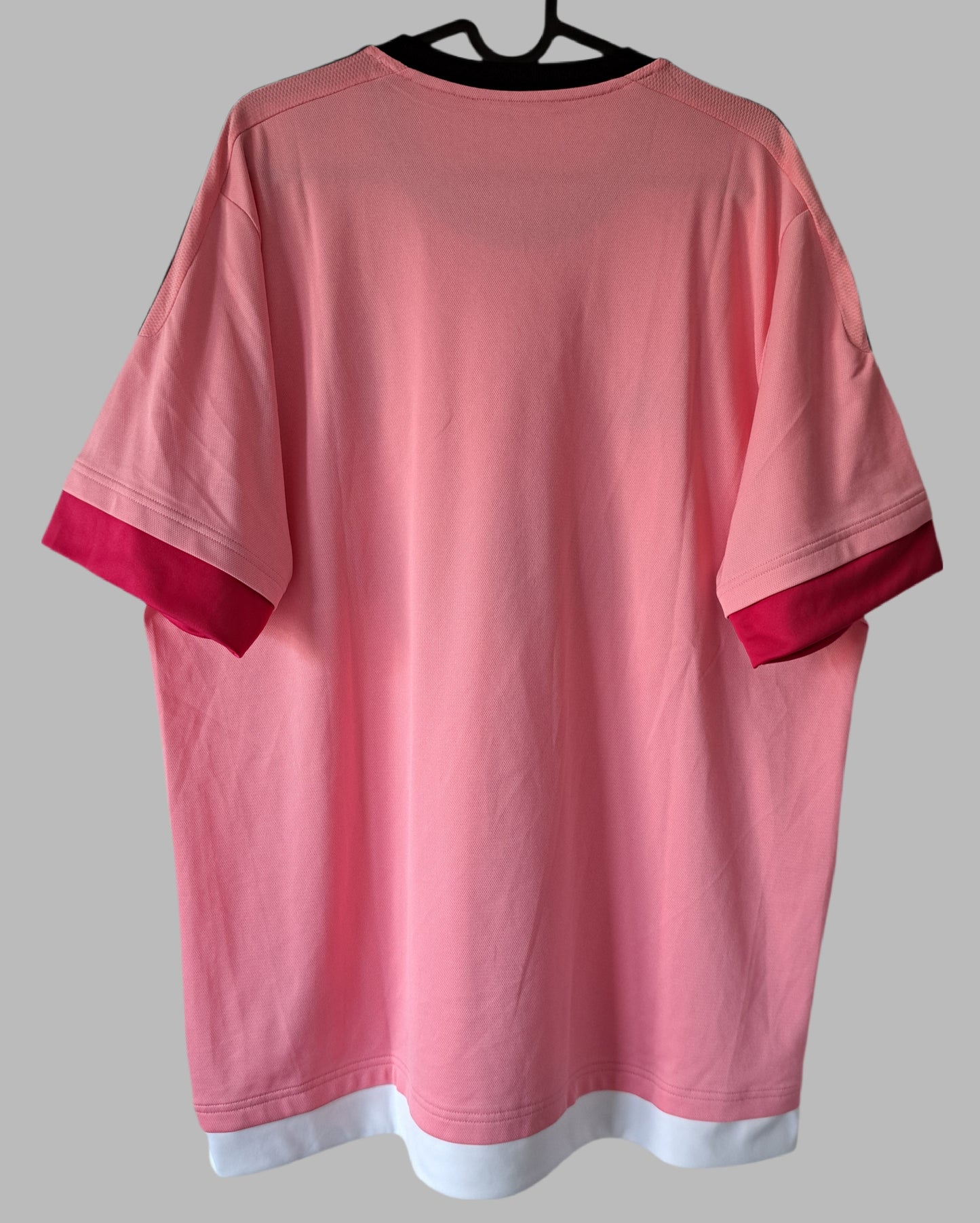 Juventus 2015-16 Home Shirt