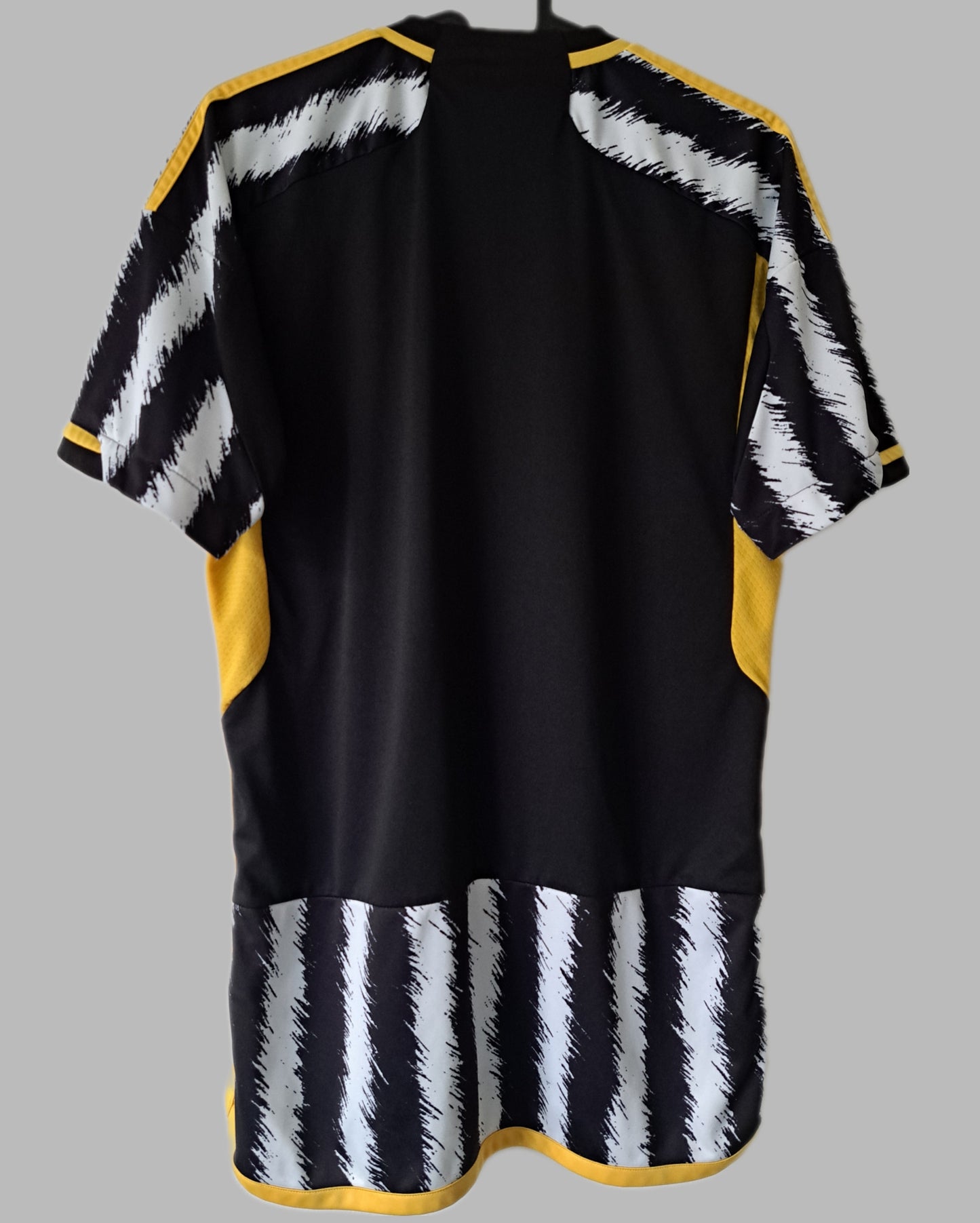 Juventus 2023-24 Home Shirt